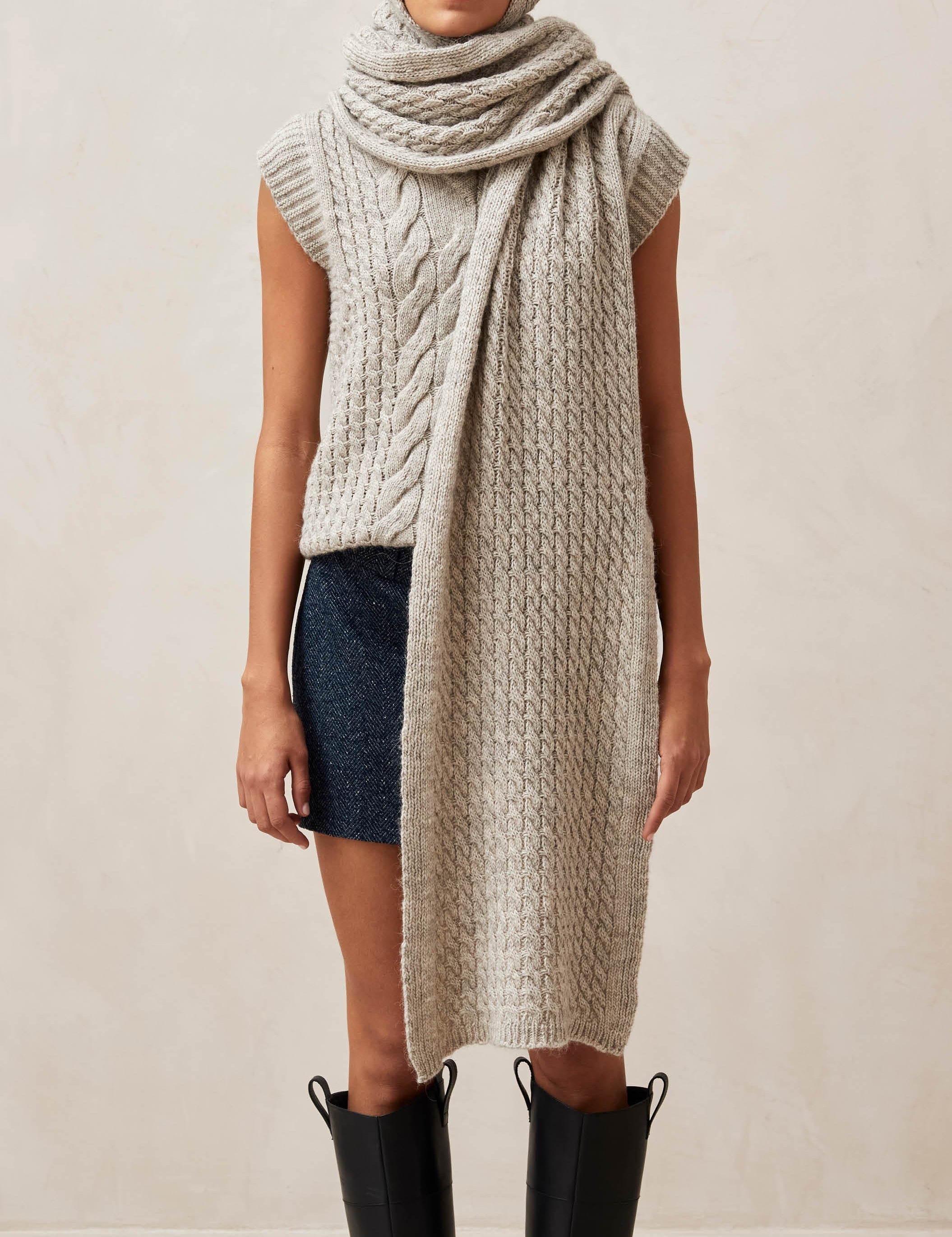 Kai Scarf