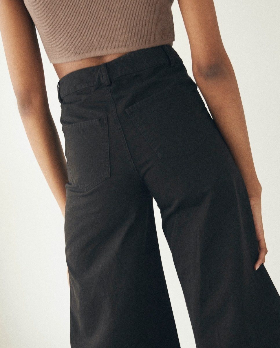 allure-pants-black-pants-alohas-787913.jpg