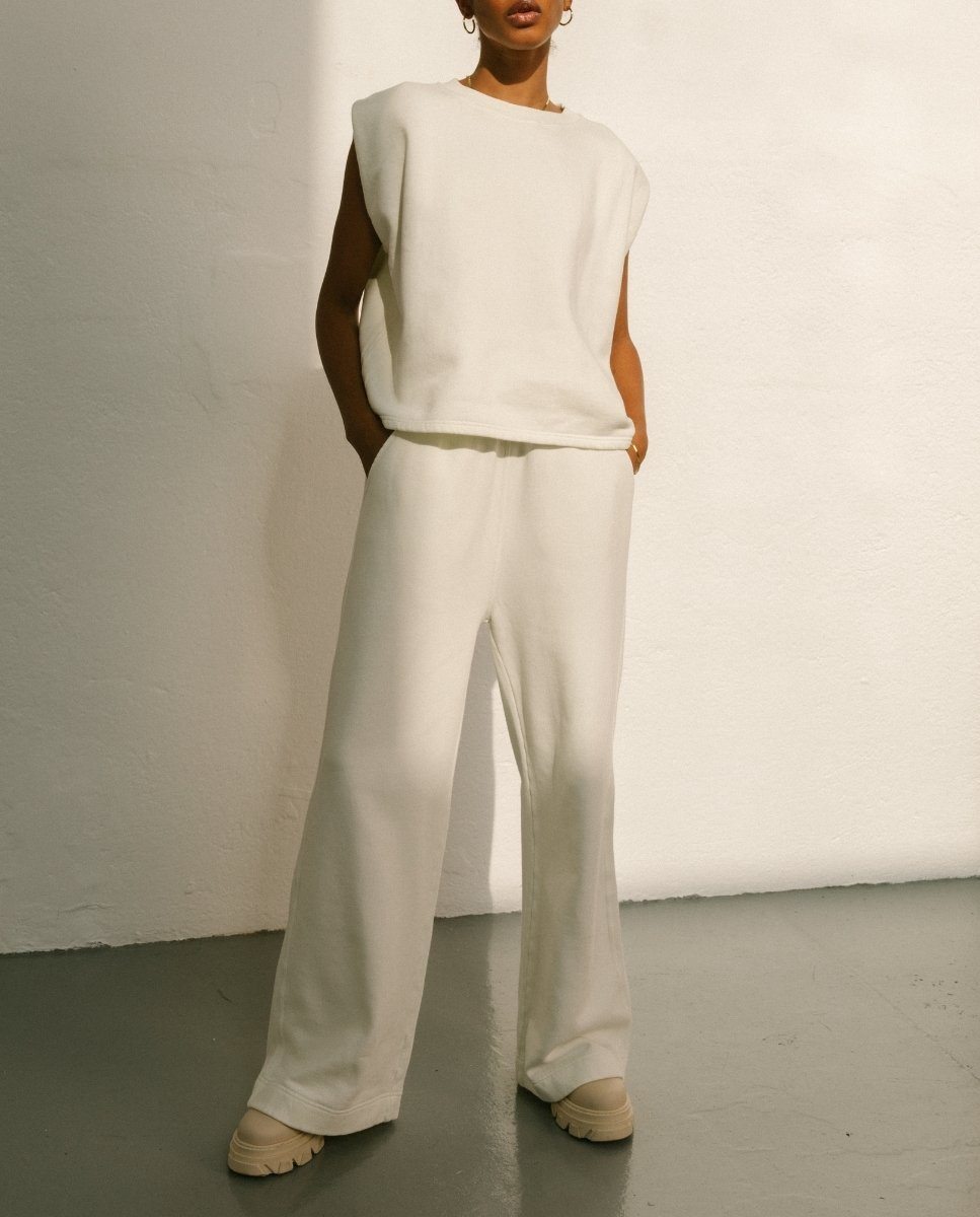 corretto-sweatshirt-ivory-tops-alohas-430949_3e8f6e68-6184-4bba-816f-b327a61811d4.jpg