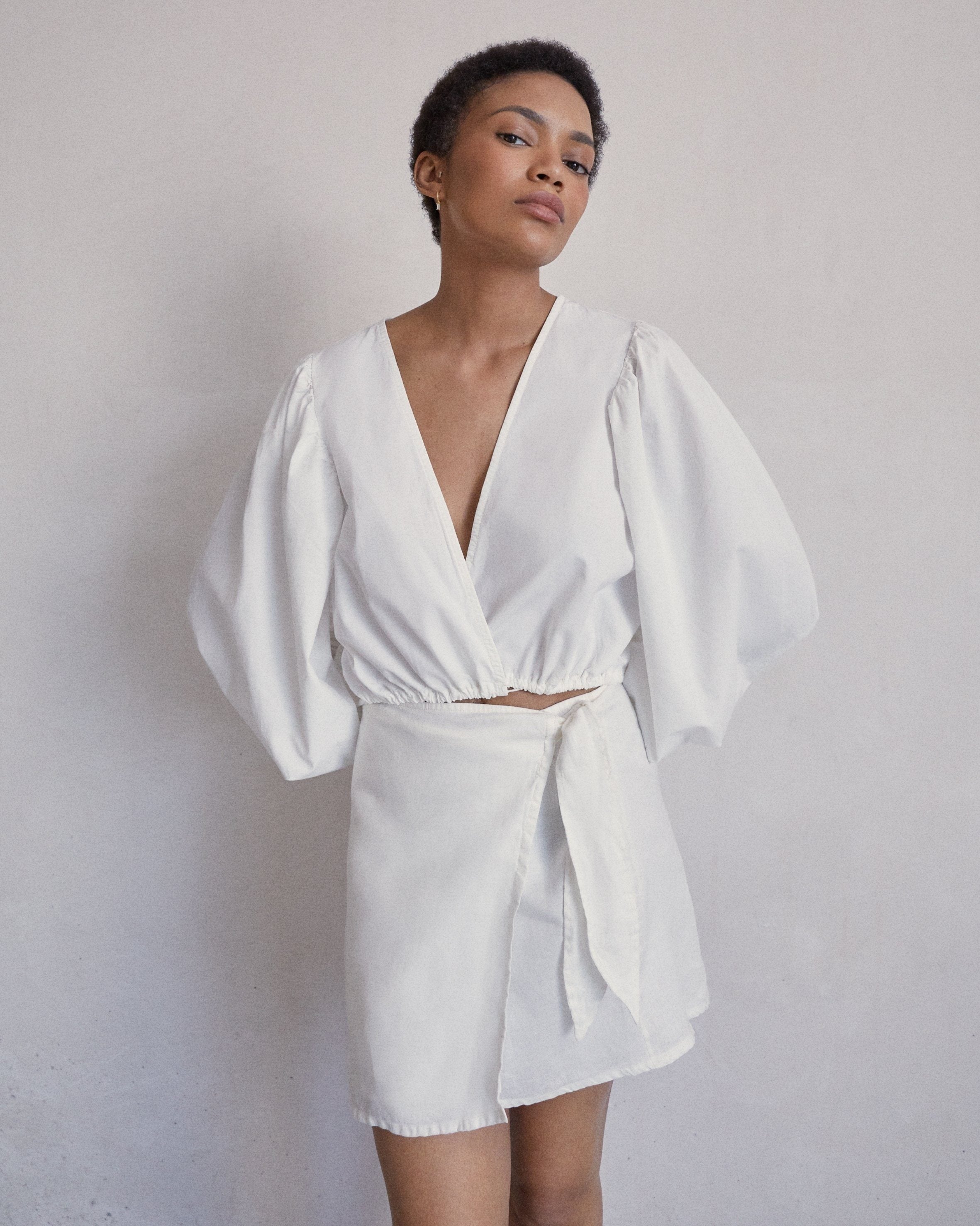 dazzling-off-white-blouse-shirts-alohas-978806.jpg