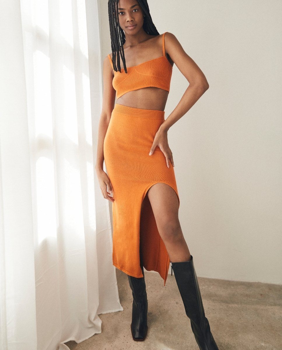 deal-skirt-clementine-orange-skirts-alohas-641171_1009055f-6d2f-464e-93ec-10975a50fef8.jpg