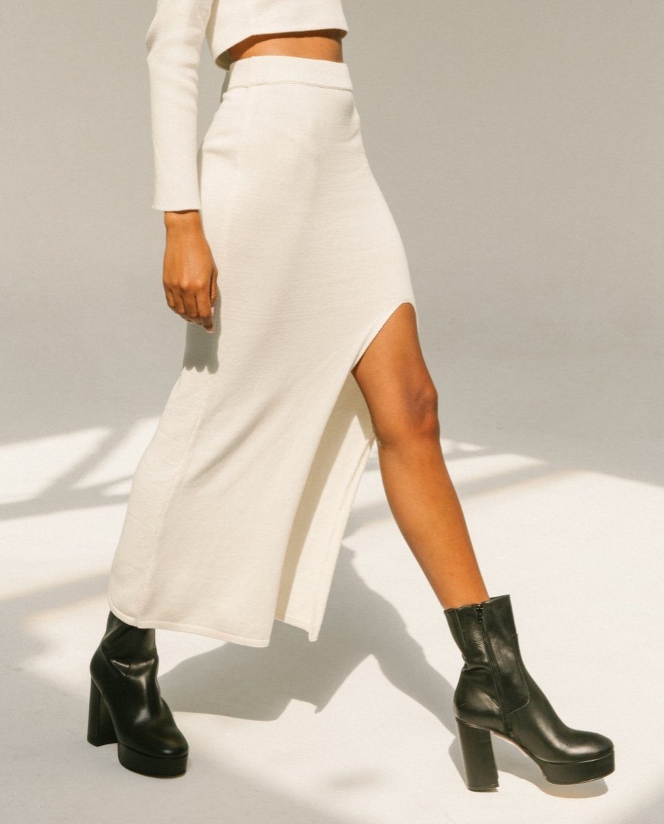 deal-skirt-ivory-skirts-alohas-533563_39aa0a27-862b-4749-94f5-8f3a3e5a3515.jpg