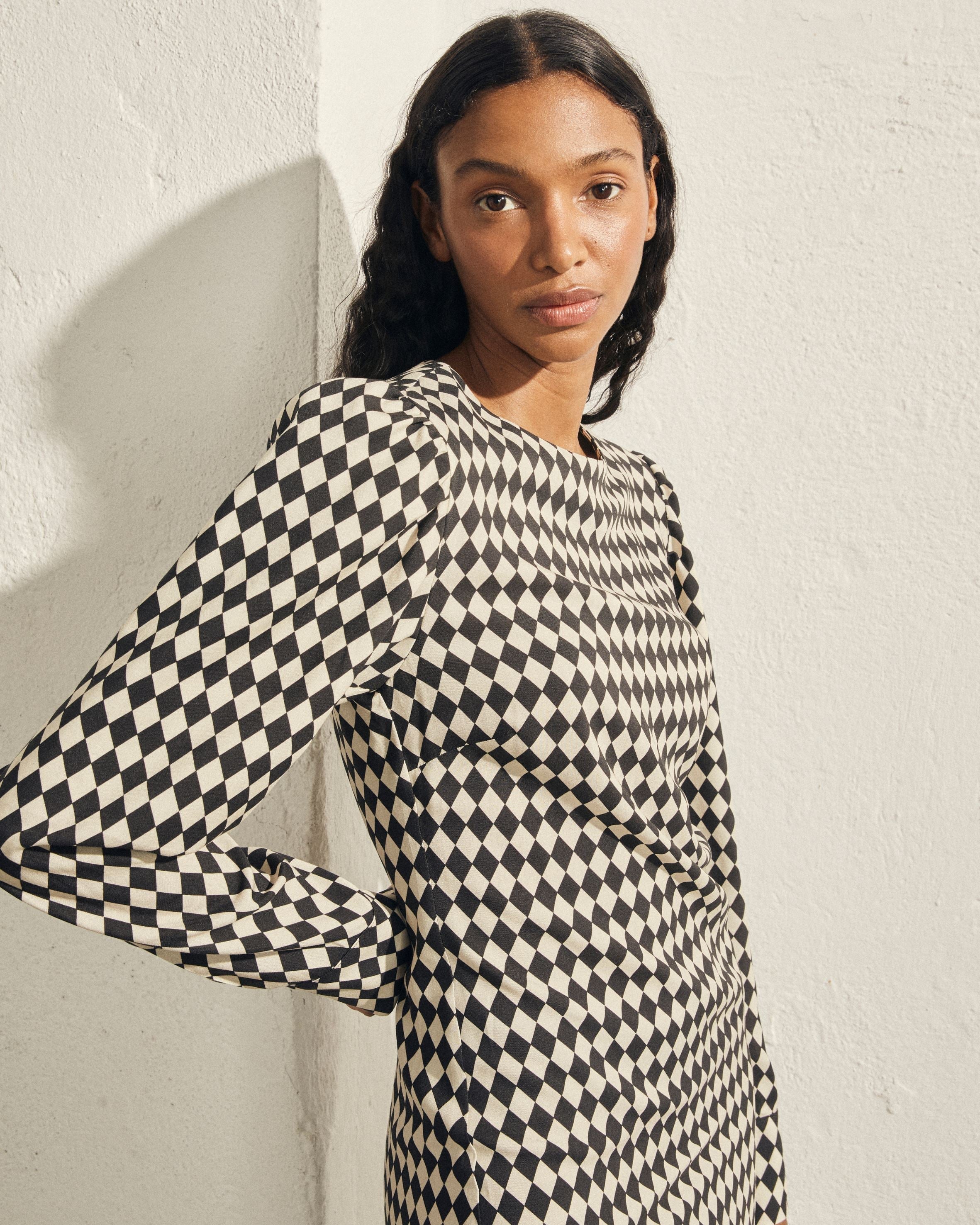exclesa-dress-scacchi-black-ivory-dresses-alohas-993949.jpg