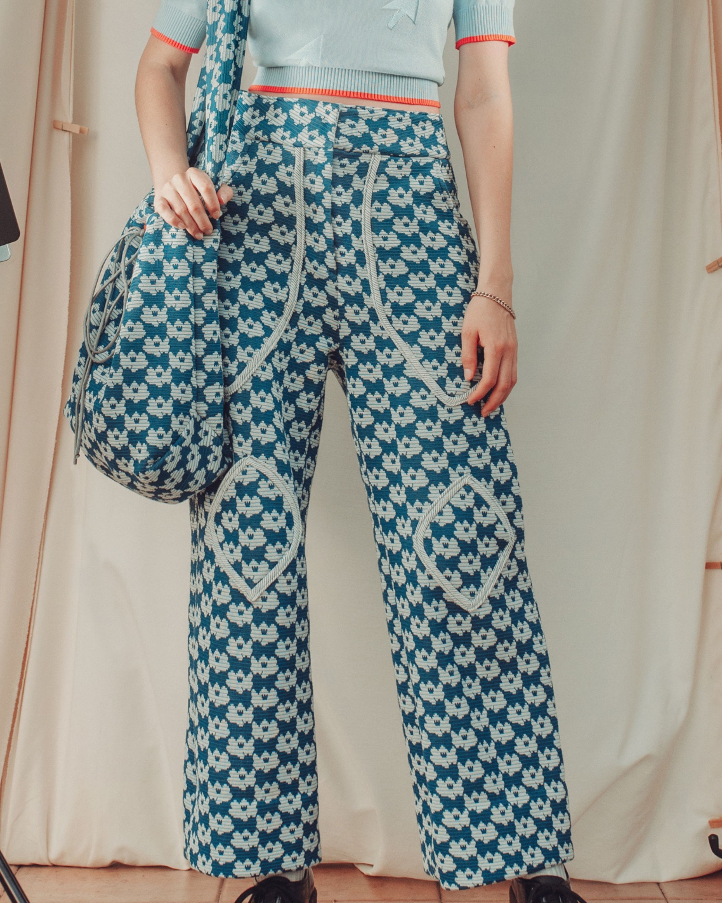 flower-pants-pants-sushchenko-815535.jpg