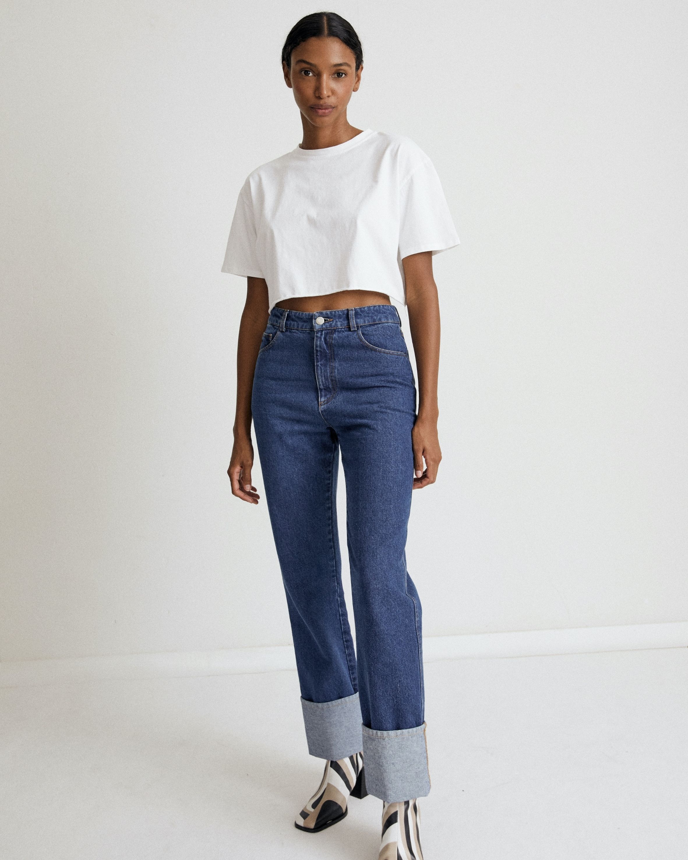 fly-top-bright-white-tops-alohas-352481_9ffacfe4-d63c-4899-b067-fd313cc6bf8b.jpg