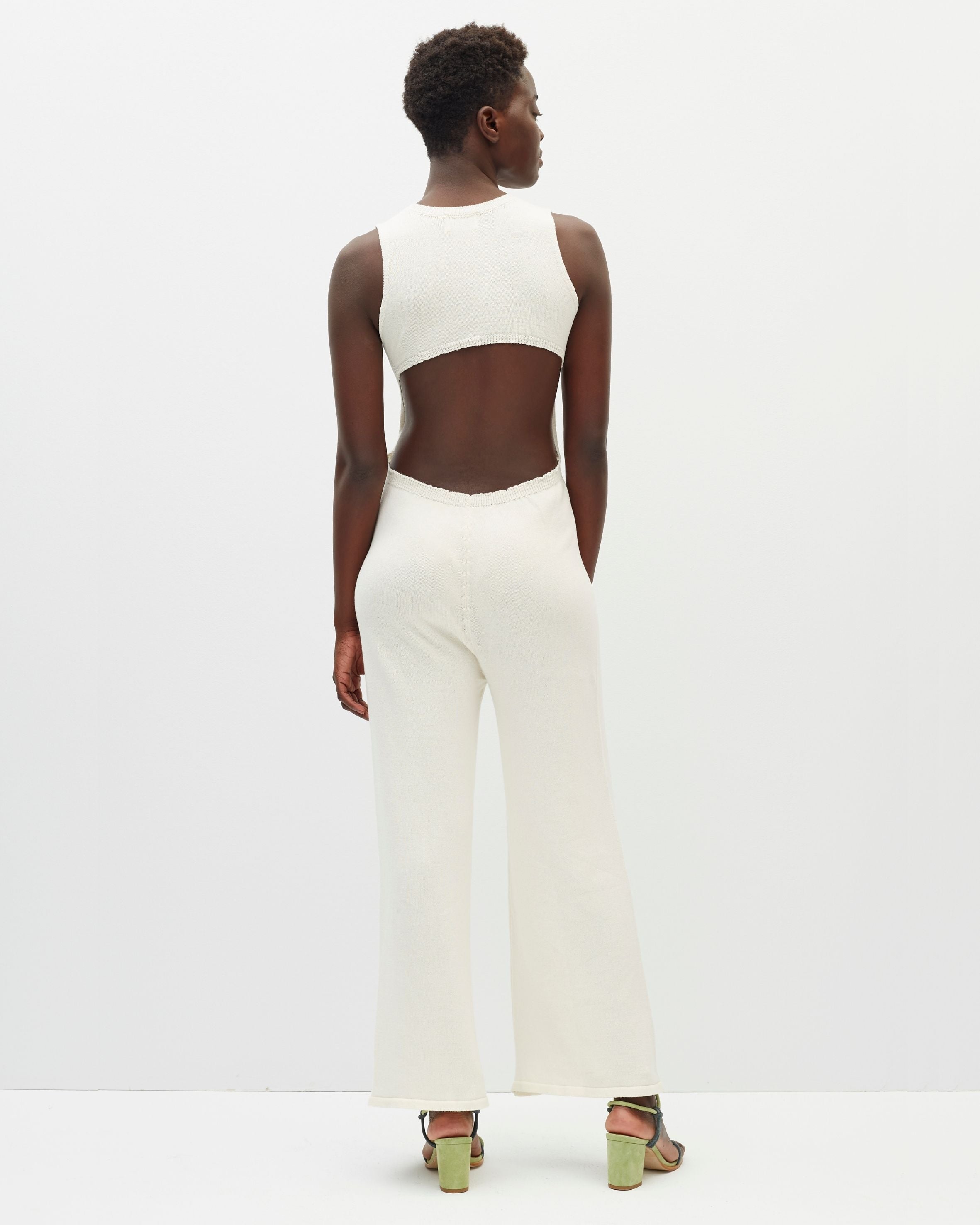hygge-jumpsuit-ivory-jumpsuits-alohas-640253_55cd93e8-a33e-4634-9ac3-a7775ec2f084.jpg
