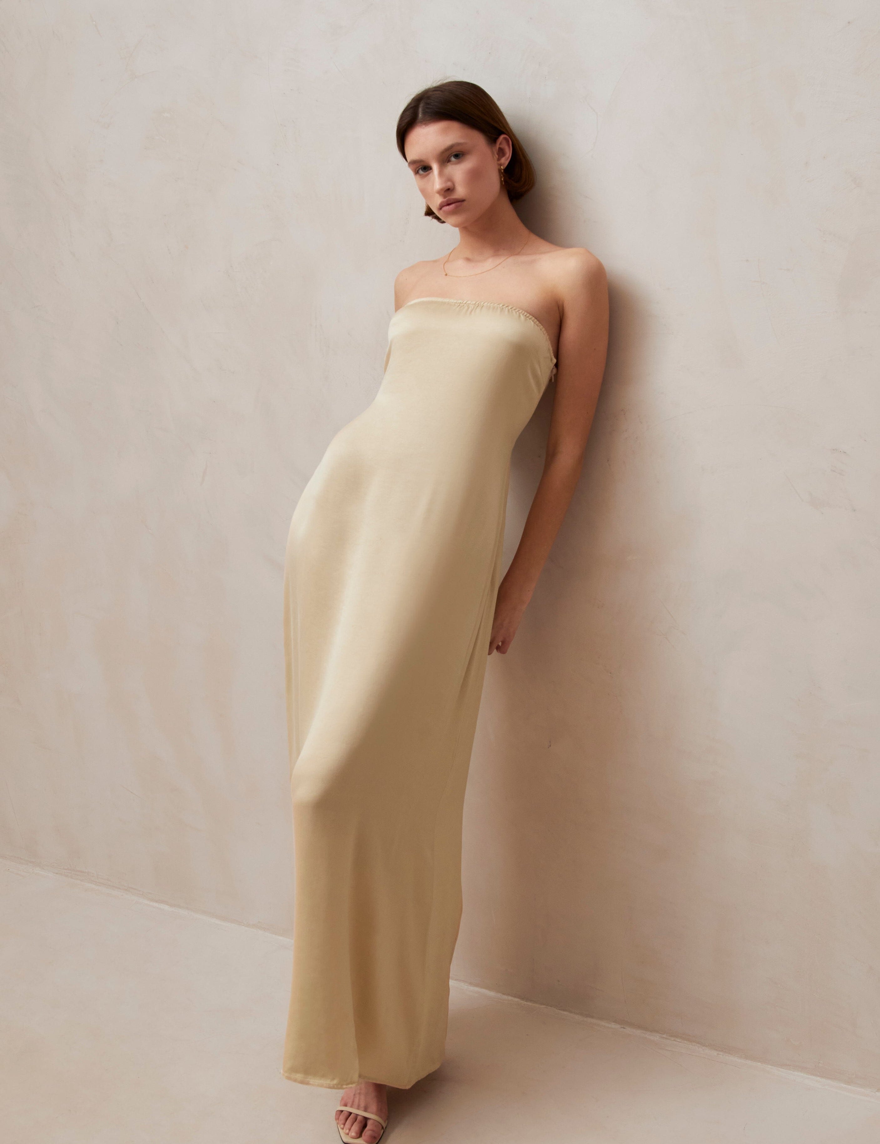 ilia-beige-midi-dress-maxi-dresses-alohas-986609_3000x_7f86c808-320f-4061-ba05-f7594b2f05a2.jpg