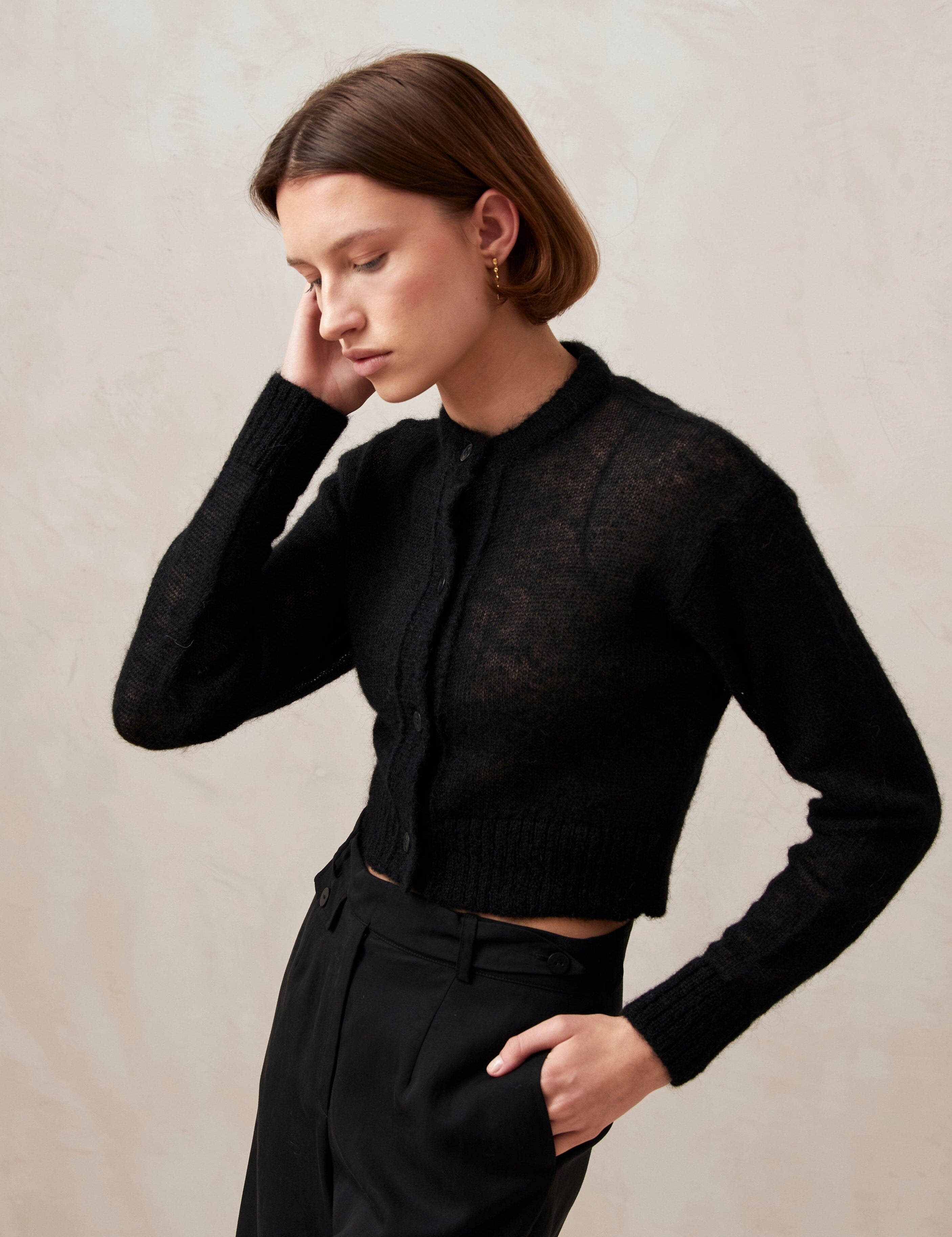 kine-black-tricot-cardigan-cardigans-alohas-367922.jpg