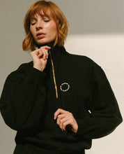 Gia Zip-up