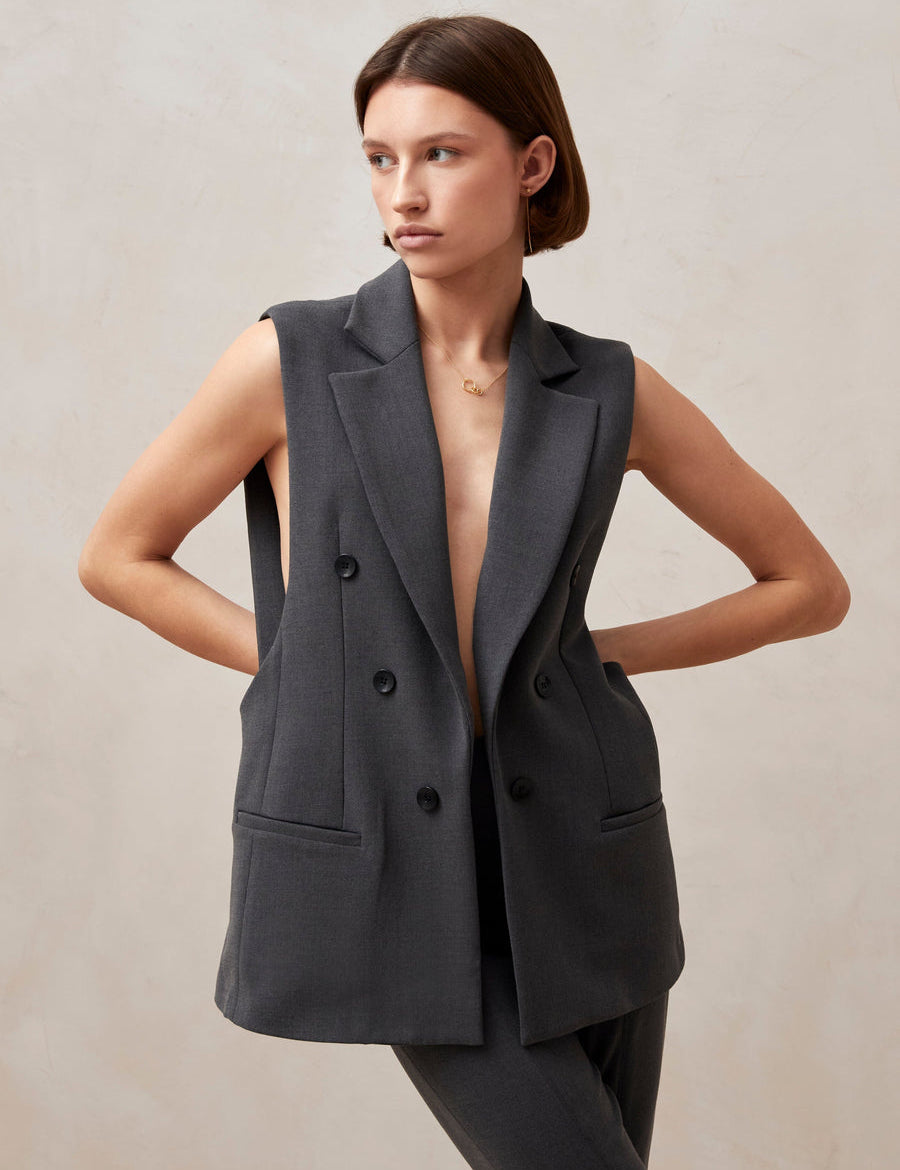 piera-grey-blazer-blazers-alohas-411321_900x_ae0ddbe5-579a-4167-8ea7-968bc47383cc.jpg