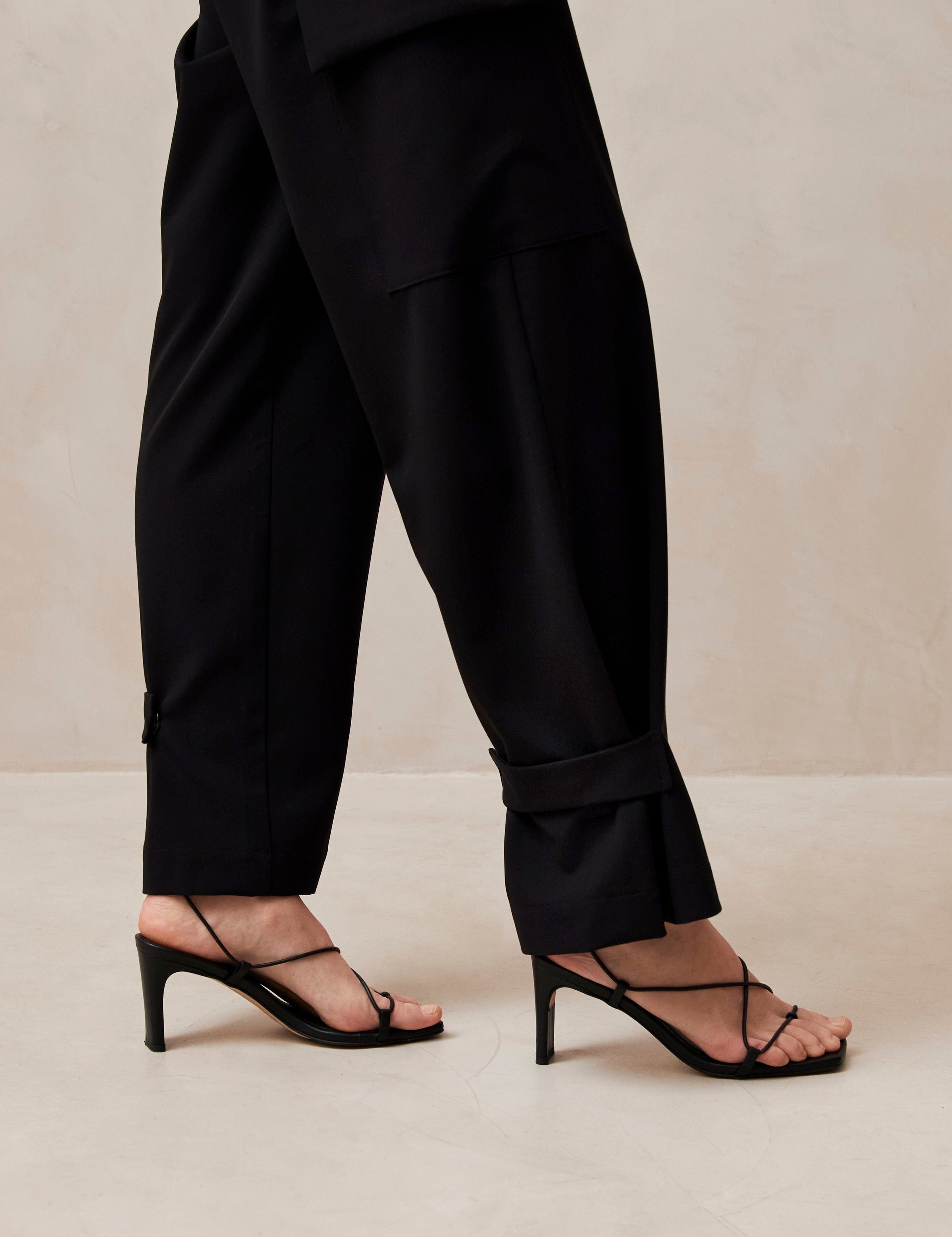 rita-black-pants-pants-alohas-129406_3000x_2eb080fa-987f-404f-afd4-546d21e48353.jpg
