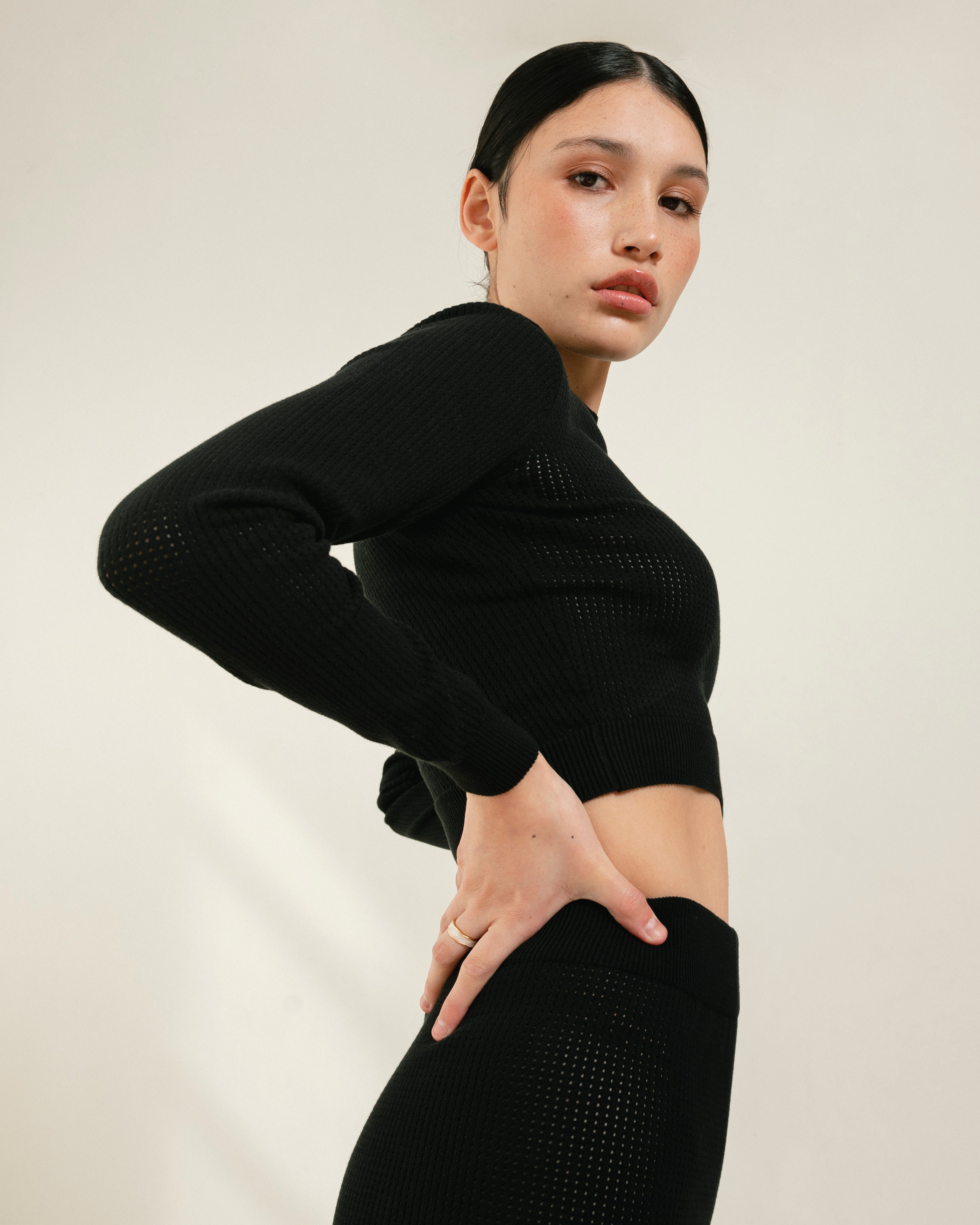 roy-black-tops-alohas-141470.jpg