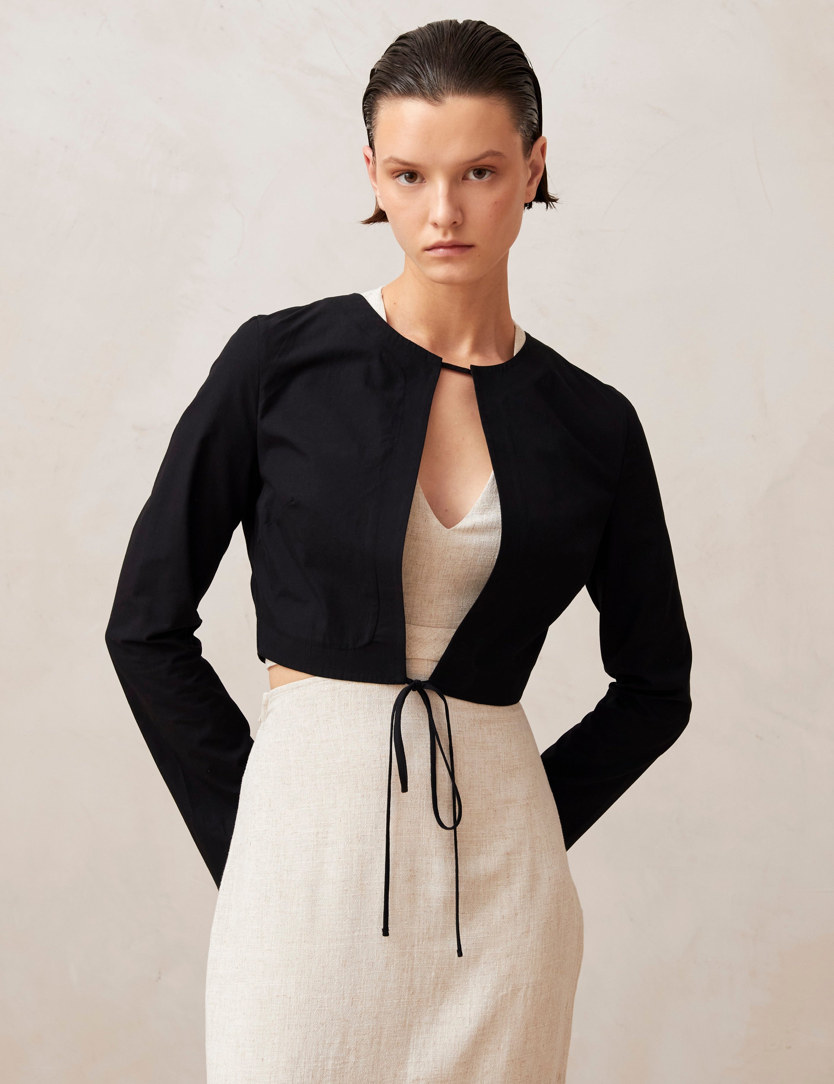 siv-black-jacket-jackets-alohas-468276_3000x_fe1cb750-bf9c-4daa-bd9d-81d076c74bd0.jpg
