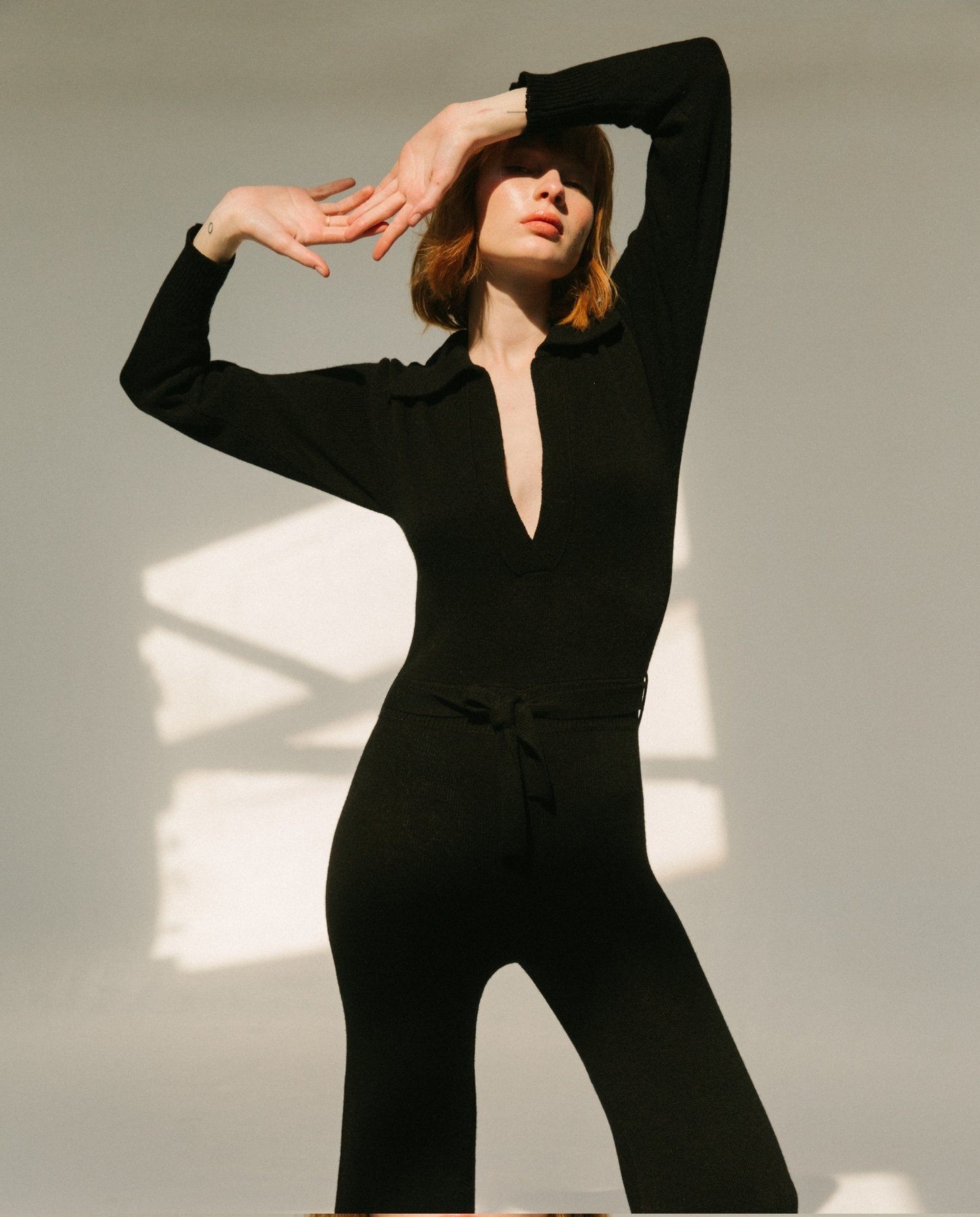 timeline-jumpsuit-black-jumpsuits-alohas-391095_3000x_be026208-b218-46b3-b92d-c3f481b61a77.jpg