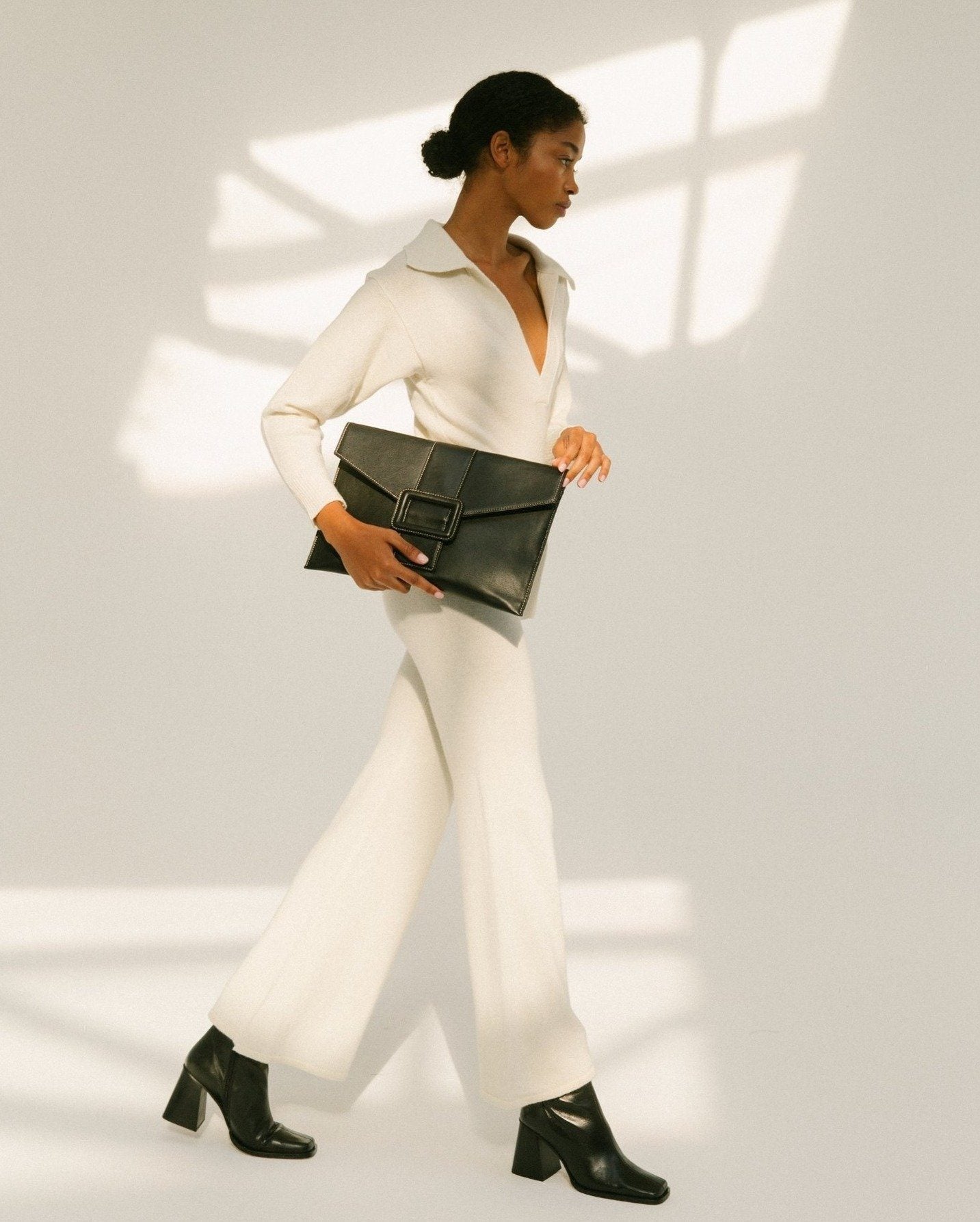 timeline-jumpsuit-ivory-jumpsuits-alohas-930523_3000x_fb4bd303-73a0-45bb-86be-8dff49841ff0.jpg